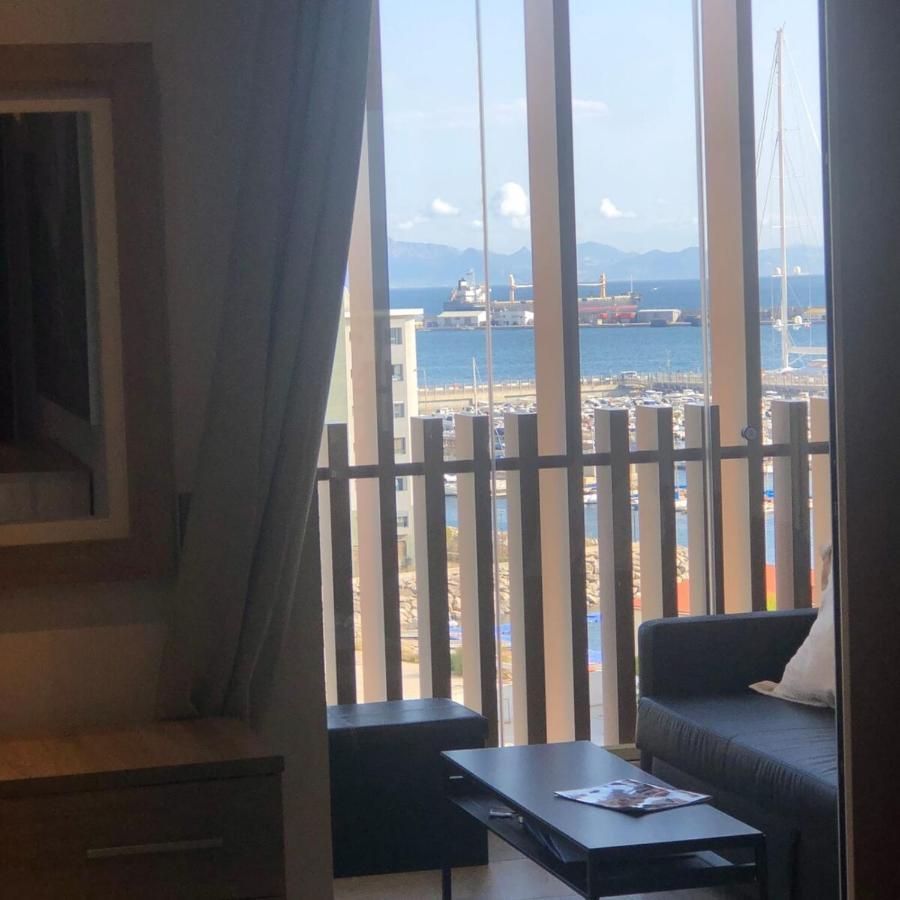 Westone Suite710-Hosted By Sweetstay Gibraltár Kültér fotó