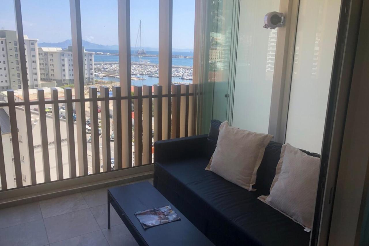 Westone Suite710-Hosted By Sweetstay Gibraltár Kültér fotó